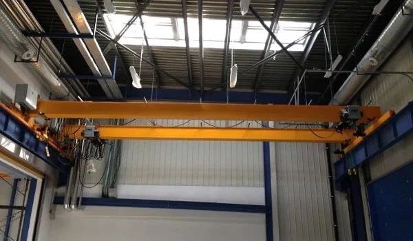 歐式行車相比傳統行車有哪些優勢(圖1) 2-200103102954R1.jpg